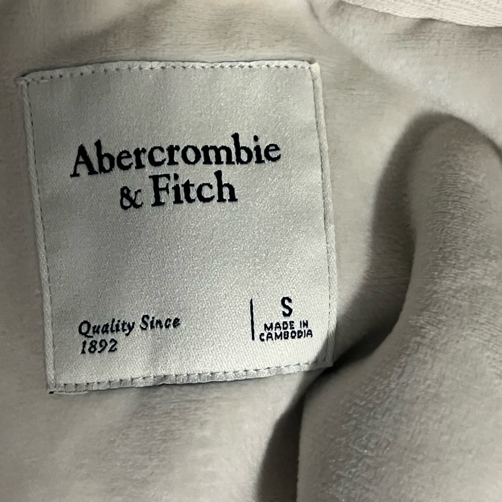 Abercrombie & Fitch Cream Textured Chevron Faux Fur Teddy Bomber Jacket S Small - Picture 9 of 10